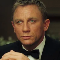 Daniel Craig