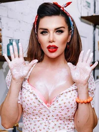 Anna Sedokova 