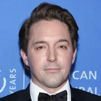 Beck Bennett