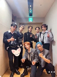 Stray kids 