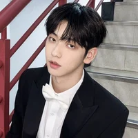CHOI SOOBIN 