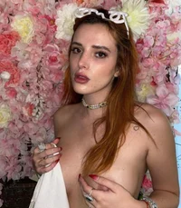 Bella thorne