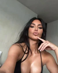 Kim Kardashian 