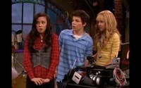 Fake iCarly trio