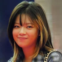 Jeongyeon 