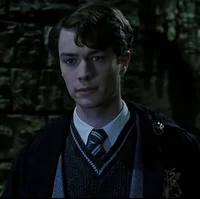 Tom riddle 