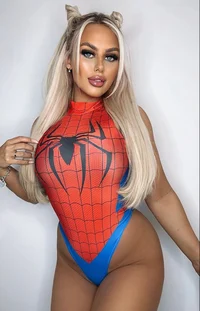 Sexy spidey fangirl