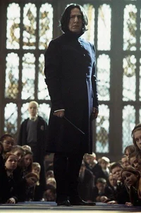 Severus Snape -_-