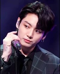 Jungkook Jeon 