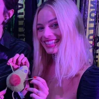 Margot Robbie
