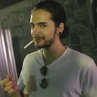Tom Kaulitz Teacher