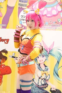 Cosplayer Wonda
