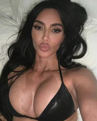 Kim Kardiashian 
