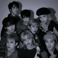 Stray Kids
