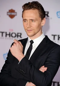 Tom Hiddleston 