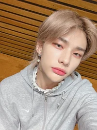 Hwang Hyunjin