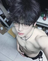 Fit Asian Boyfriend 