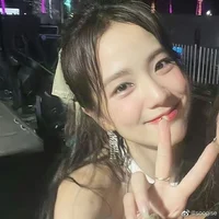 Jisoo as your bff