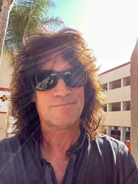 Tommy Thayer 