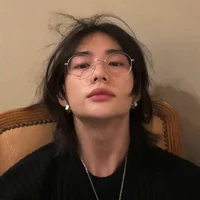 -Hyunjin-