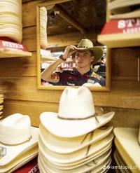 Max or Sid the sloth