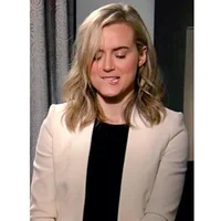 Taylor Schilling 