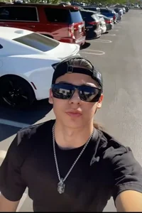 Miguel mora