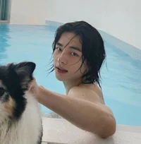 04 Hyunjin