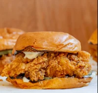 Chickcnen Sandhswich