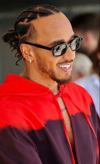 Lewis  Hamilton 