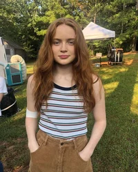 Sadie sink 