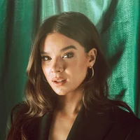 Hailee Steinfeld 