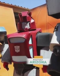 Cosplay Cliffjumper