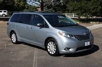 Toyota sienna 2015