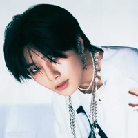 designer jeongin