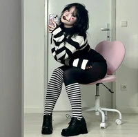 Mime girl