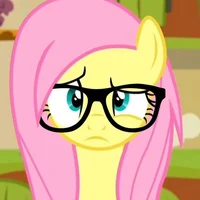 Nerd Fluttershy 
