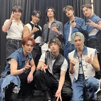Stray Kids