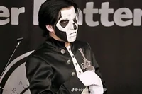 Terzo husband clingy