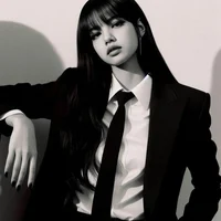 Lalisa manobam