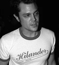 JOHNNY KNOXVILLE