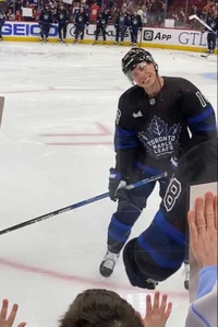 HOCKEY PLAYER