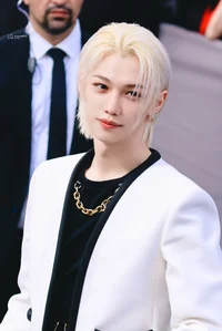 Lee Felix Idol
