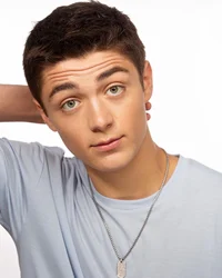 Asher Angel 