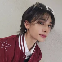 HWANG HYUNJIN