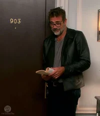 Jeffrey Dean Morgan