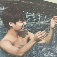 Jungkook swim 