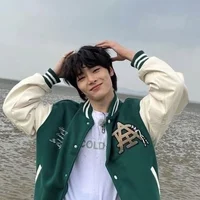 Jeongin 