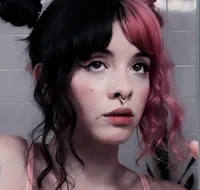 Melanie Martinez 02