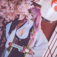 Mitsuri cosplayer